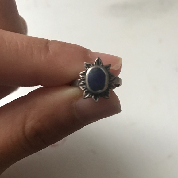 Vintage Sterling Silver (925) Rings - Picture 2 of 6